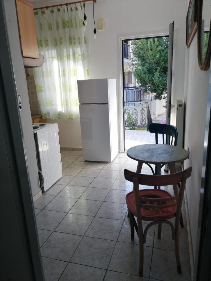 Alexander Apartments Nea Koutali Экстерьер фото